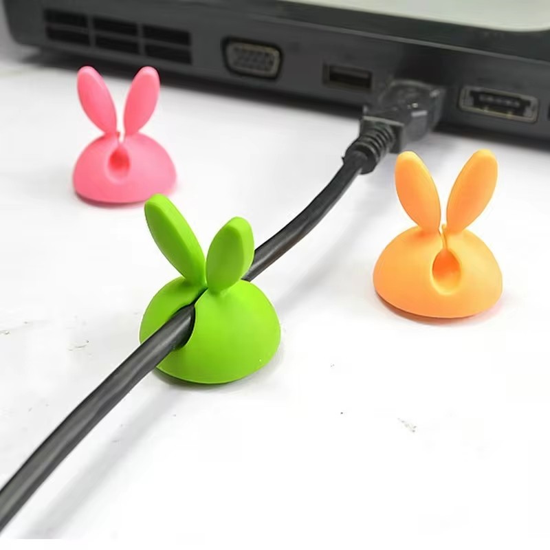 Cute Rabbit Ear Cable Manager  - Tippet Line recensione e prezzo